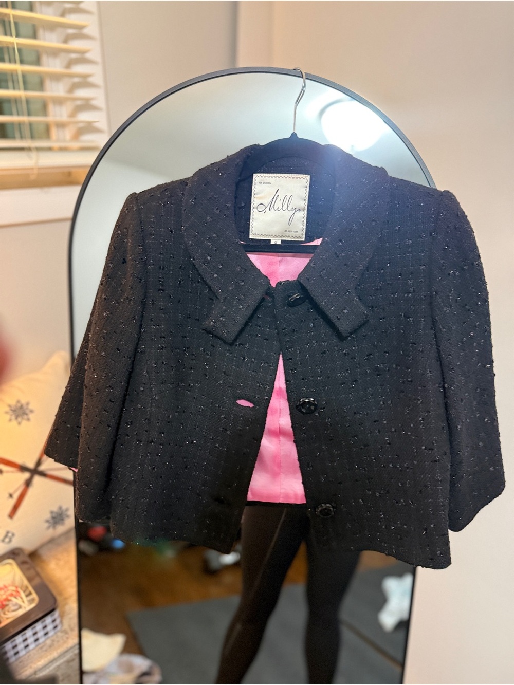 Milly of NY Vintage Black Virgin Wool Tweed Cropped Jacket Pink Lining Sz 8